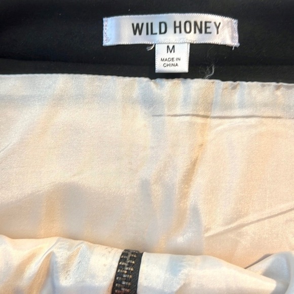 NWT Wild Honey Metallic Panel Mini Skirt Modern Chic Night Out Statement Size M - Picture 7 of 14
